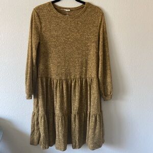 NEW! Tiered Layered Twirly MADE IN USA